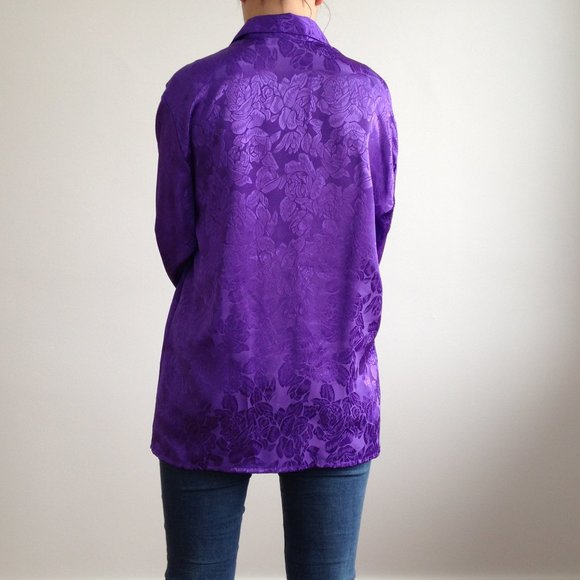 H.E.R - Beautiful Silky Purple Oversized Blouse - Picture 13 of 13